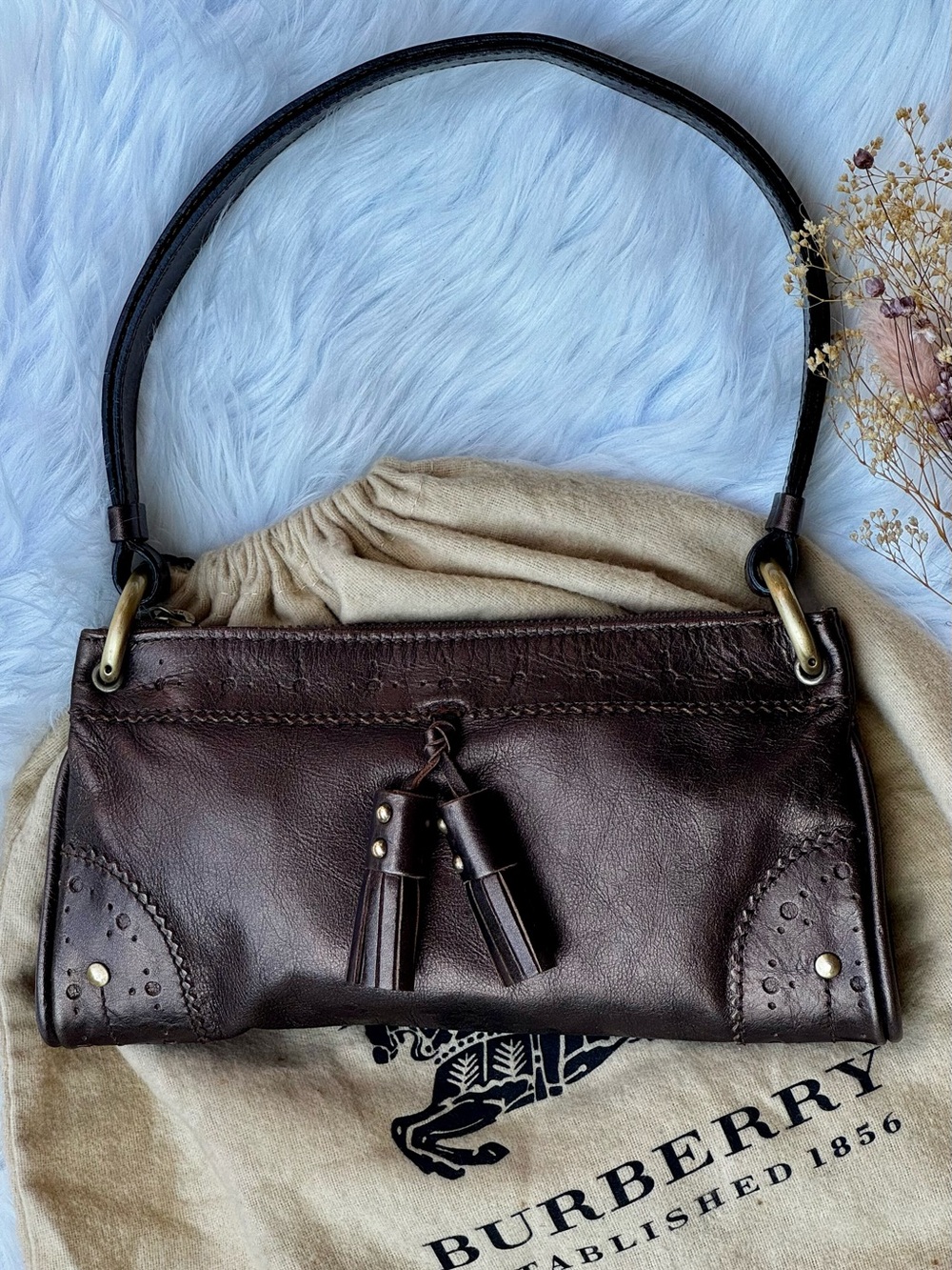 BURBERRY Metallic Bronze Brown Leather Baguette Y2K Shoulder Bag